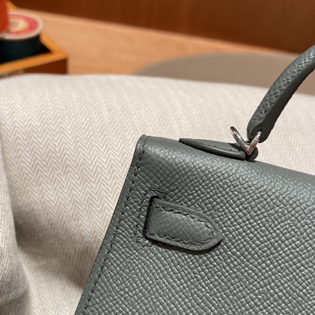 에르메스 미니 켈리백19 그레이그린 은장 앱송